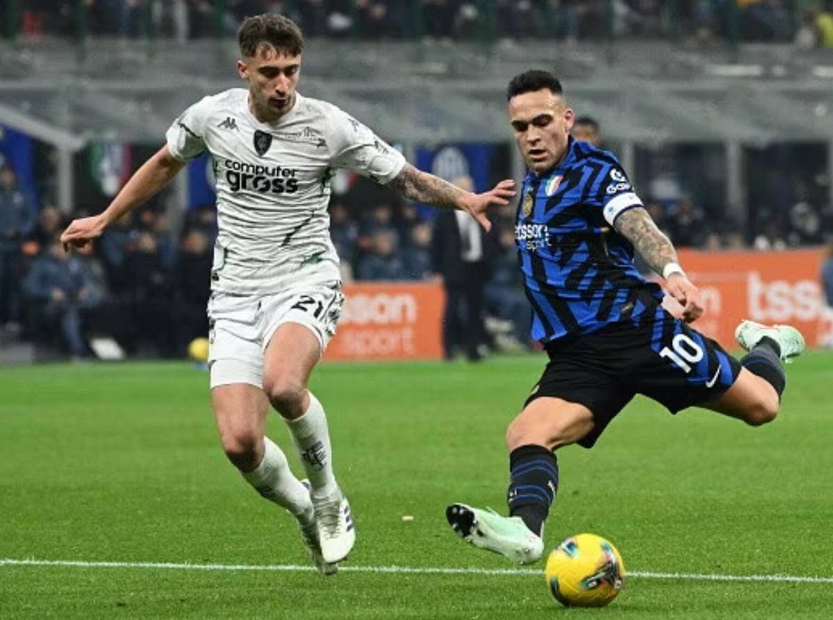 下载-关于国际米兰鏖战瑞典，萨拉赫一己之力扛起全队的信息