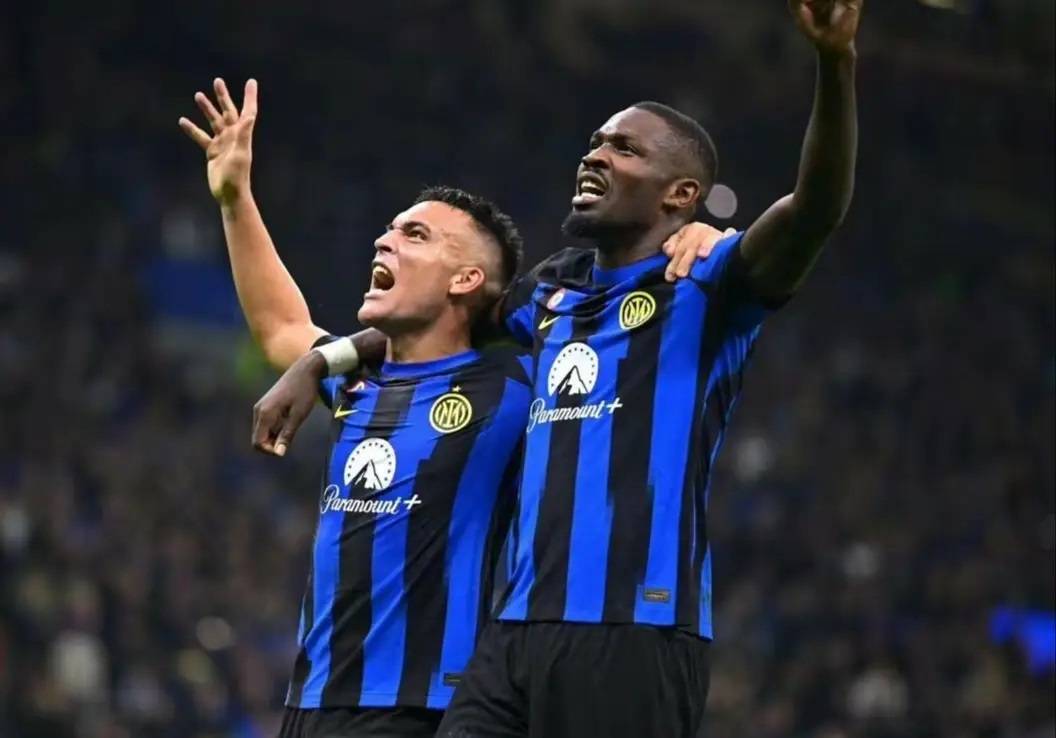 包含拉齐奥主场迎战强敌，保持连胜势头的词条